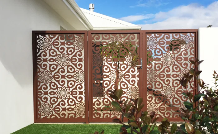 ROANDER — laser cut metal fencing by ROGETjames