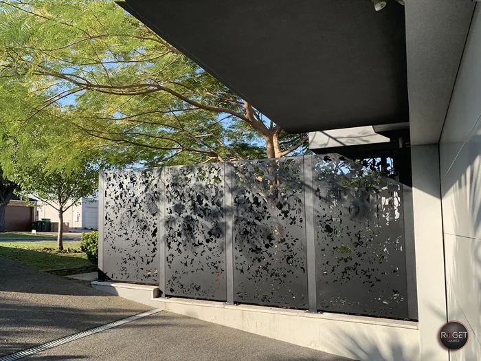 CUSTOM — laser cut metal fencing by ROGETjames